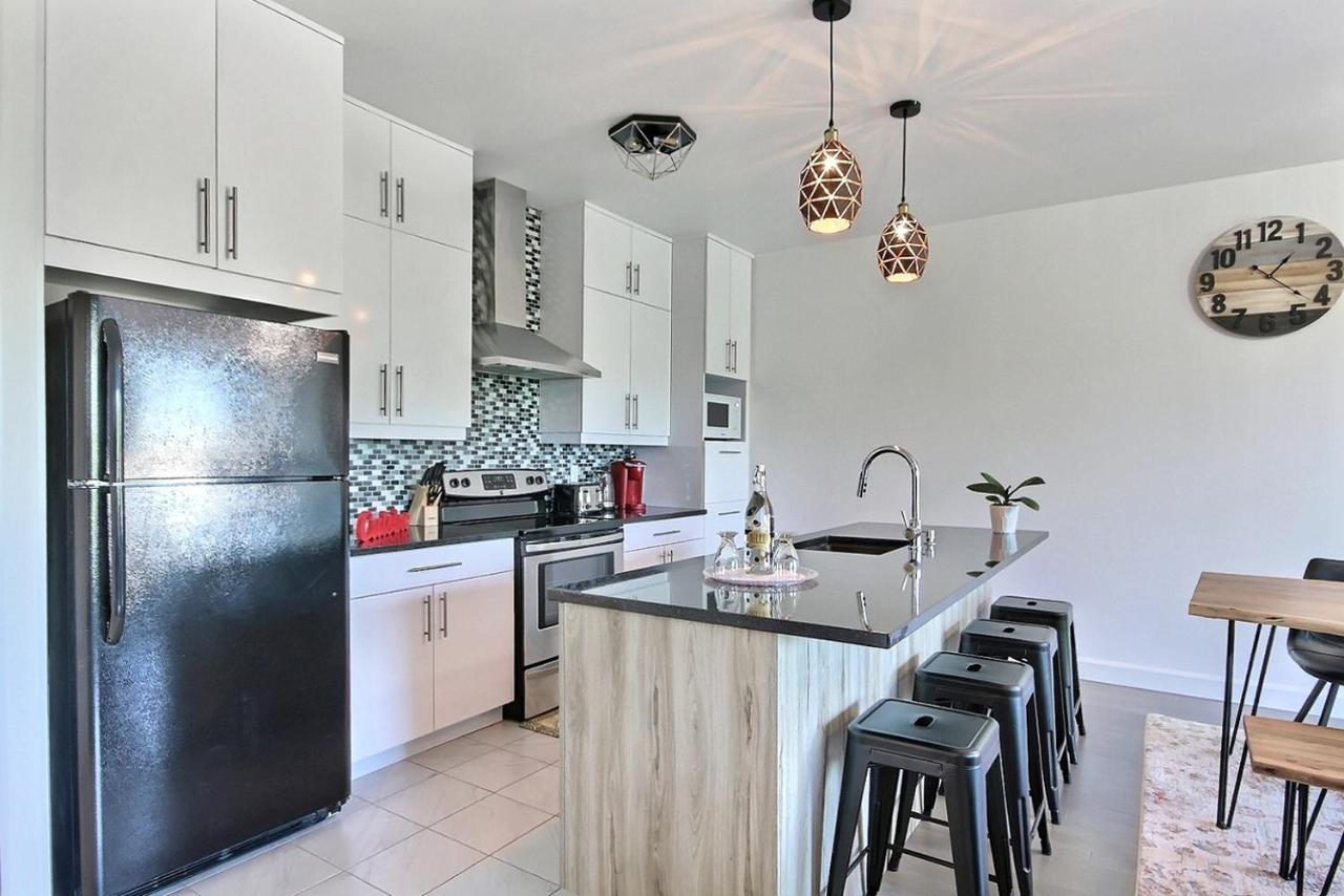 Good Vibes Only -Modern And Spacious 2 Bedroom Condo 4 Beds Free Parking, Gym Quebec City Ngoại thất bức ảnh